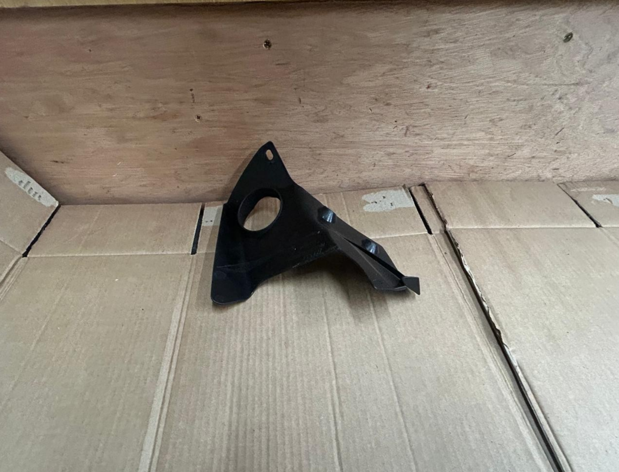 2012 - 2015 KTM Duke 690 Right Side Fuel Tank Infill Panel | 76003086000