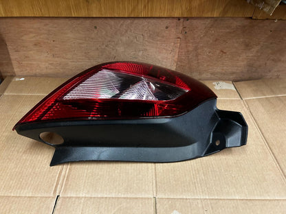 2003 - 2005 Renault Megane Left Side Tail Light Unit | 11-0380-01-2