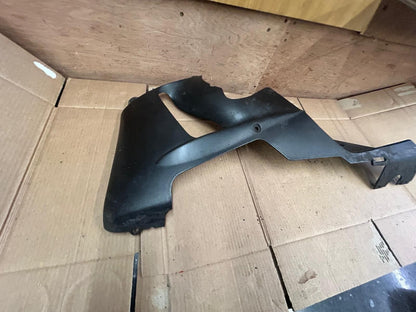 00 - 01 Honda 900RR Fireblade Left Side Fairing | 64470-MCJA-0000