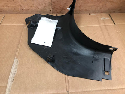 2014 Mitsubishi Outlander GX 4h PHEV Front Left Door Step Cover Trim | 7217A017