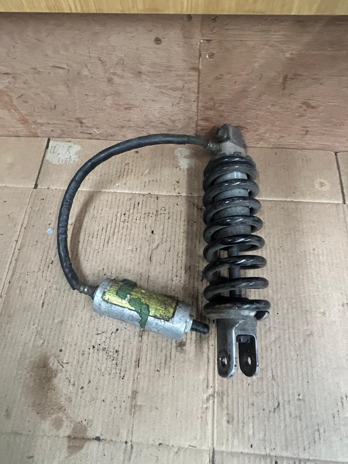 Suzuki GSXR 1100 Rear Shock Absorber