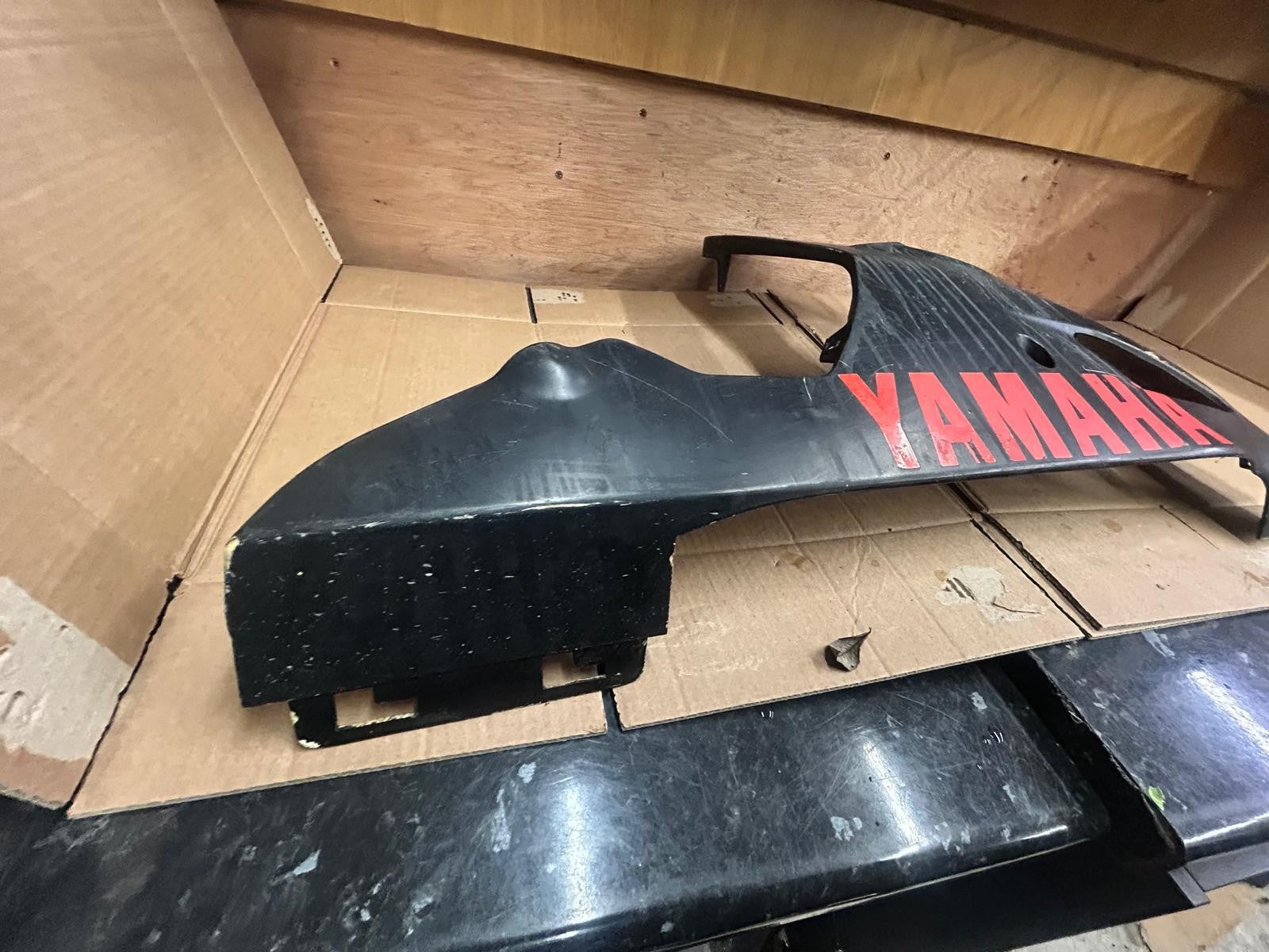 1999- 2002 Yamaha YZF R6 Right Side Lower Fairing Panel Cover