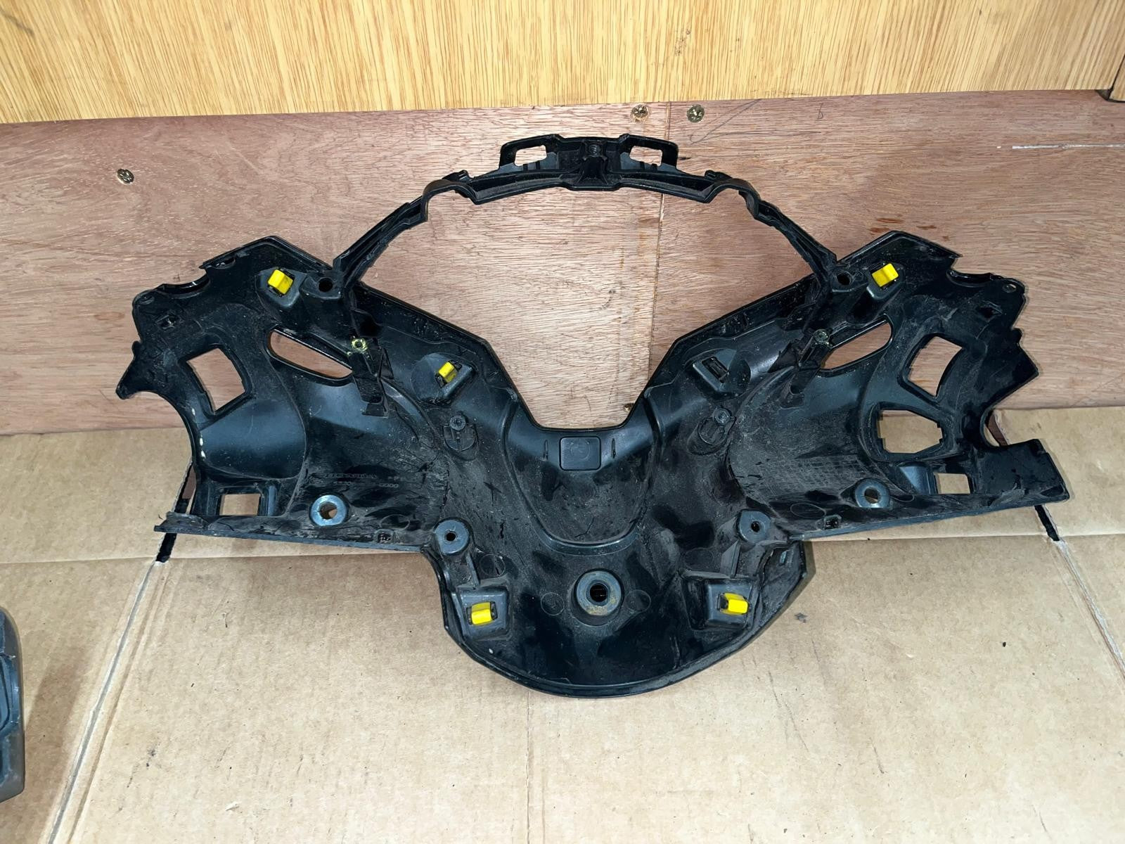 Honda SH 125 Rear Handlebar Cover  | 53206-K77-D000