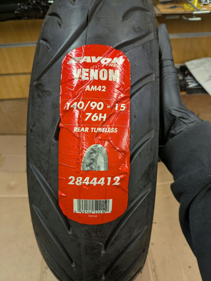 Avon Venom AM42 Rear Motorcycle Tyre 140/90/15 76H