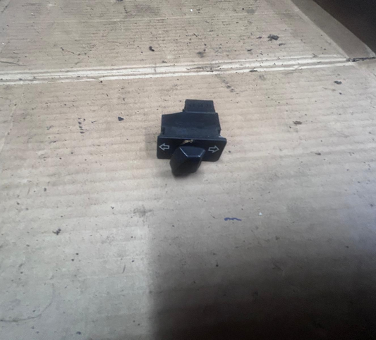 2016 Honda Vision 50/110 Indicator Turn Signal Handlebar Switch Button