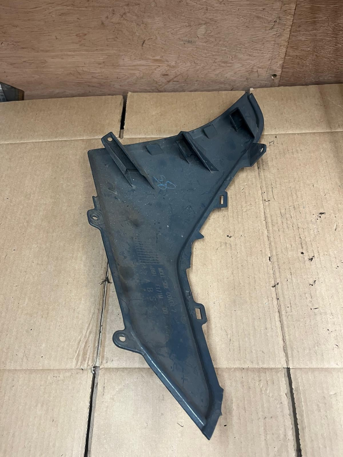 2021 - 2024 Yamaha Nmax Right Centre Mole Panel | B6H-F171M-00