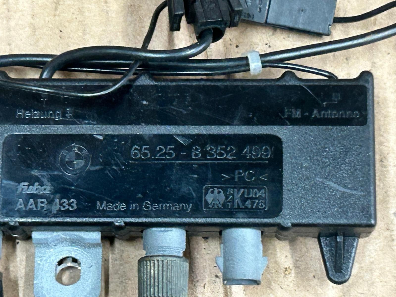 Genuine BMW 7 Series E38 Antenna Module Unit | 65258352499
