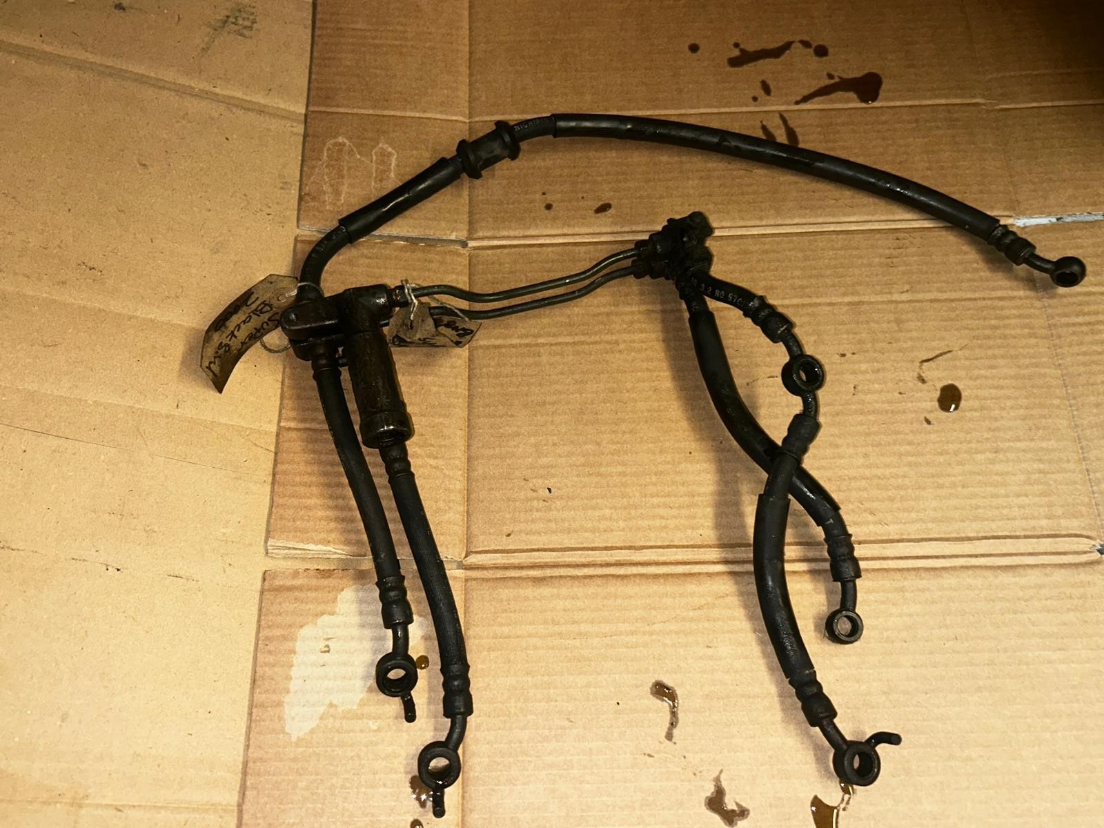2000 Honda CBR 1100 xx Super Blackbird Front & Rear Brake Lines / Hoses