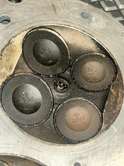 BMW C650GT Cylinder Head | 7729534 16443610