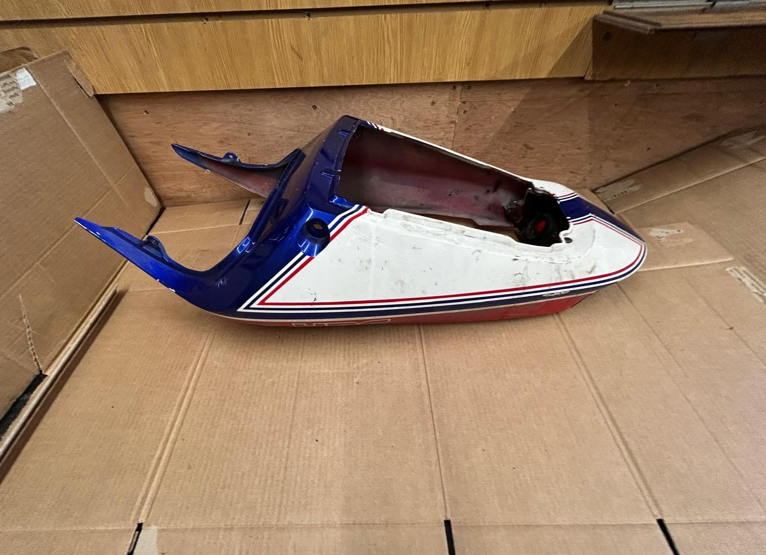 Honda CBR 900 Fireblade / CBR929RR Rear Tail Fairing | 77211-MCJA-0000