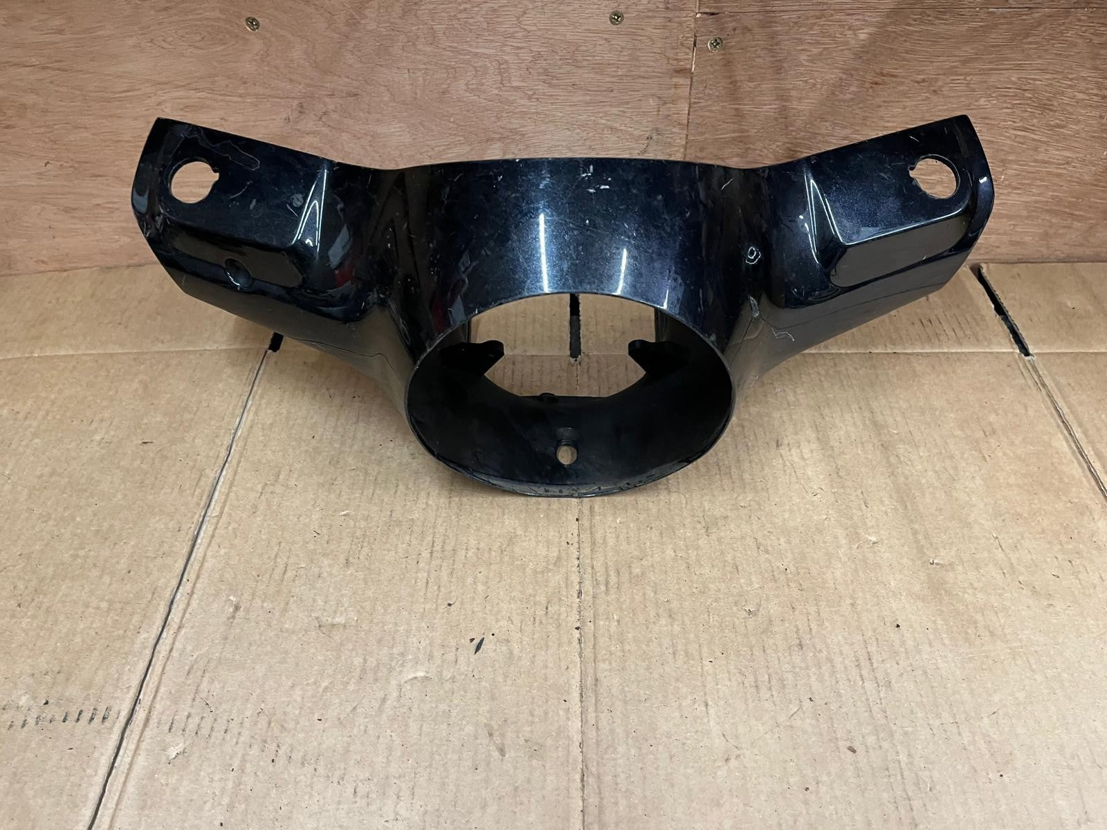 Vespa LX Headlight Cover Fairing | 622189