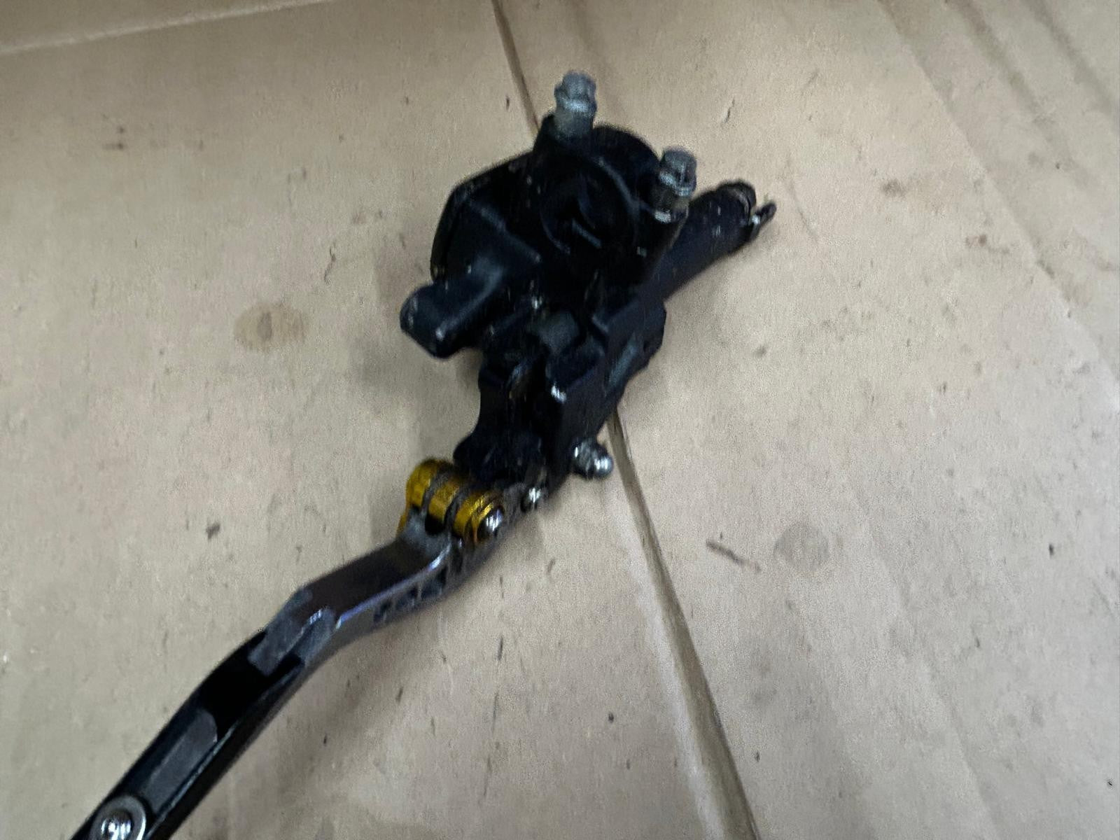 2020 - 2025 Kawasaki Ninja 650 Front Brake Master Cylinder & Lever