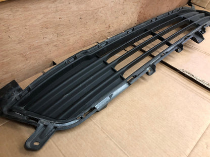 2014 Mitsubishi Outlander GX 4h PHEV Front Bumper Lower Grille | 6402A233