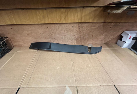 Genuine BMW 7 Series E38 Right Rear Door Catch Cover | 51428150860