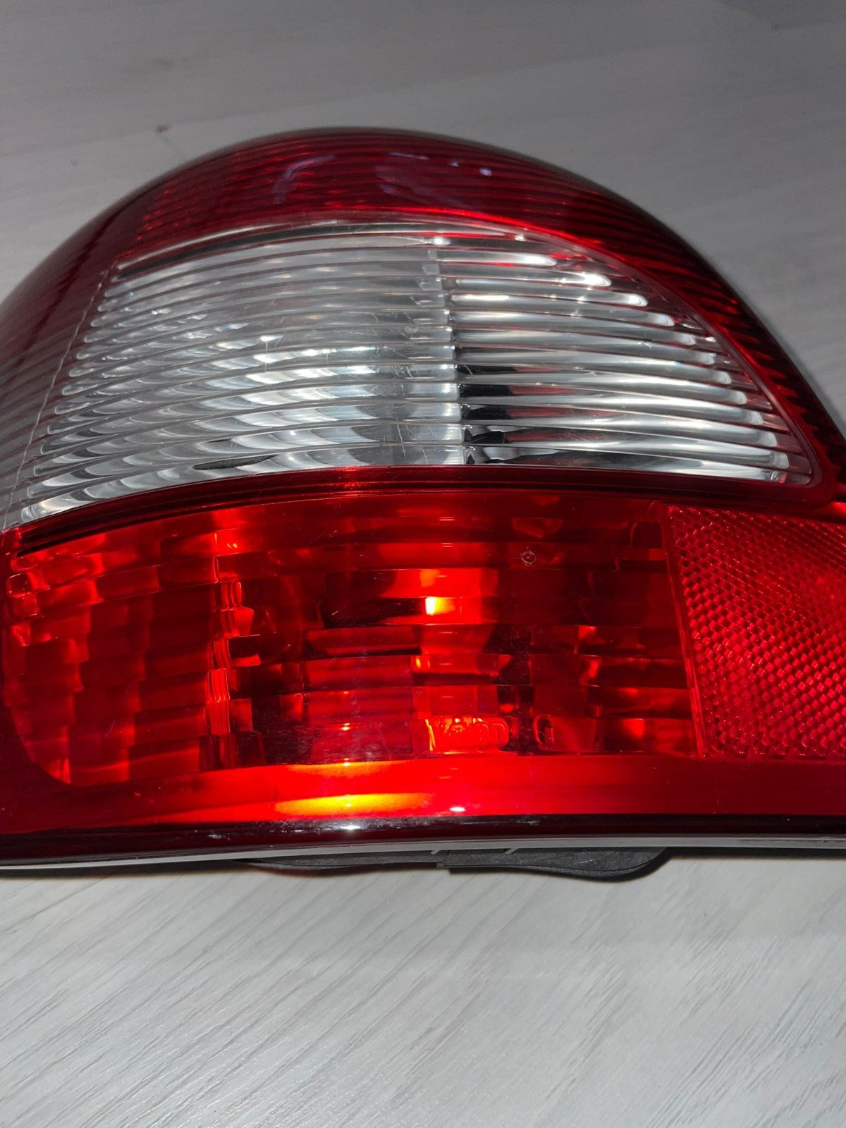 1999 - 2003 Renault Scenic Rear Left Tail Light | 087562