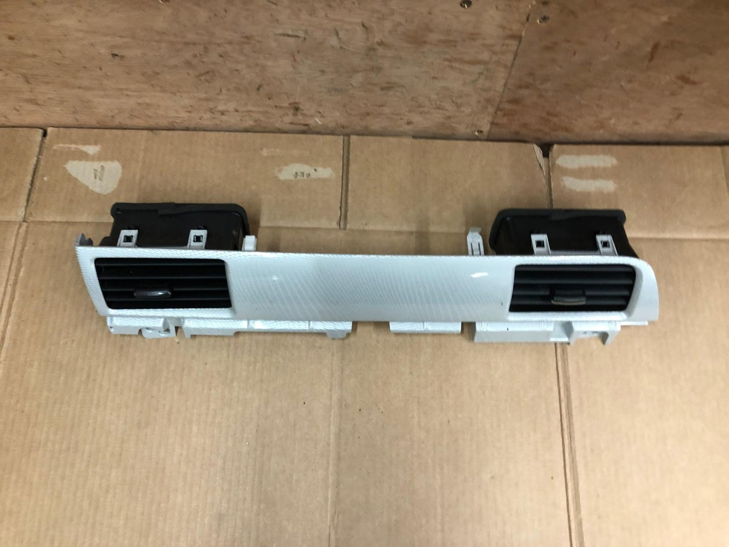 2014 Mitsubishi Outlander GX 4h PHEV Air Vent Dashboard Panel Trim | 8055A056YA