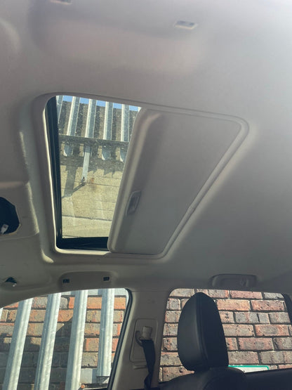2014 Mitsubishi Outlander GX 4h PHEV Sunroof