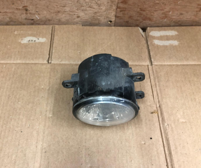 2014 Mitsubishi Outlander GX 4h PHEV Fog Light | 89500181