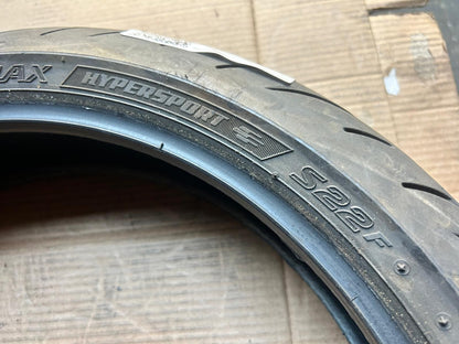 Bridgestone Battlax Hypersport S22F Motorcycle Tyre 120/70/17