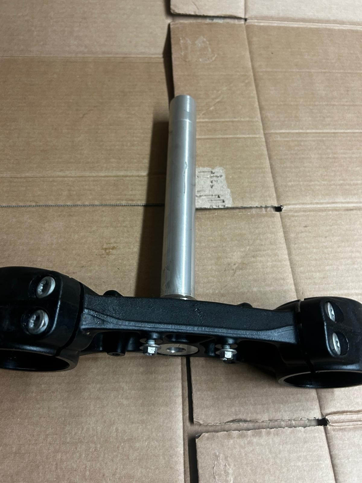 2020-2021 KTM 1290 Superduke R Lower Bottom Fork Yoke Triple Clamp | 61701031032