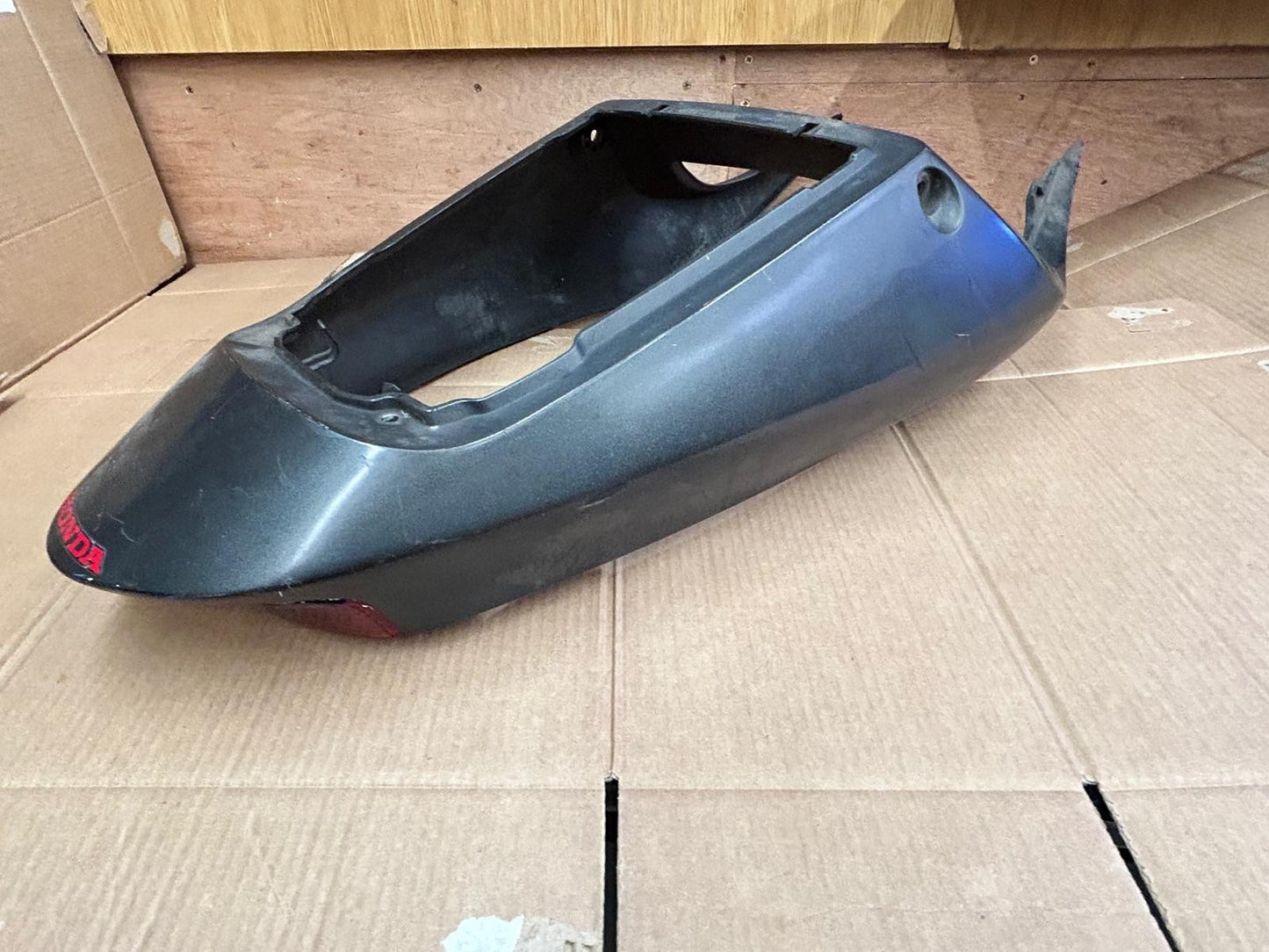 Honda CBR 900 Fireblade / CBR929RR Rear Tail Fairing | 77211-MCJA-0000