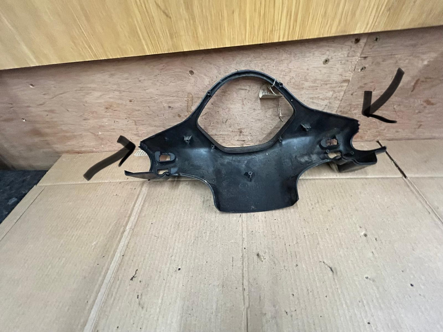 Piaggio Vespa LX 125  Handlebar Cover | 622190