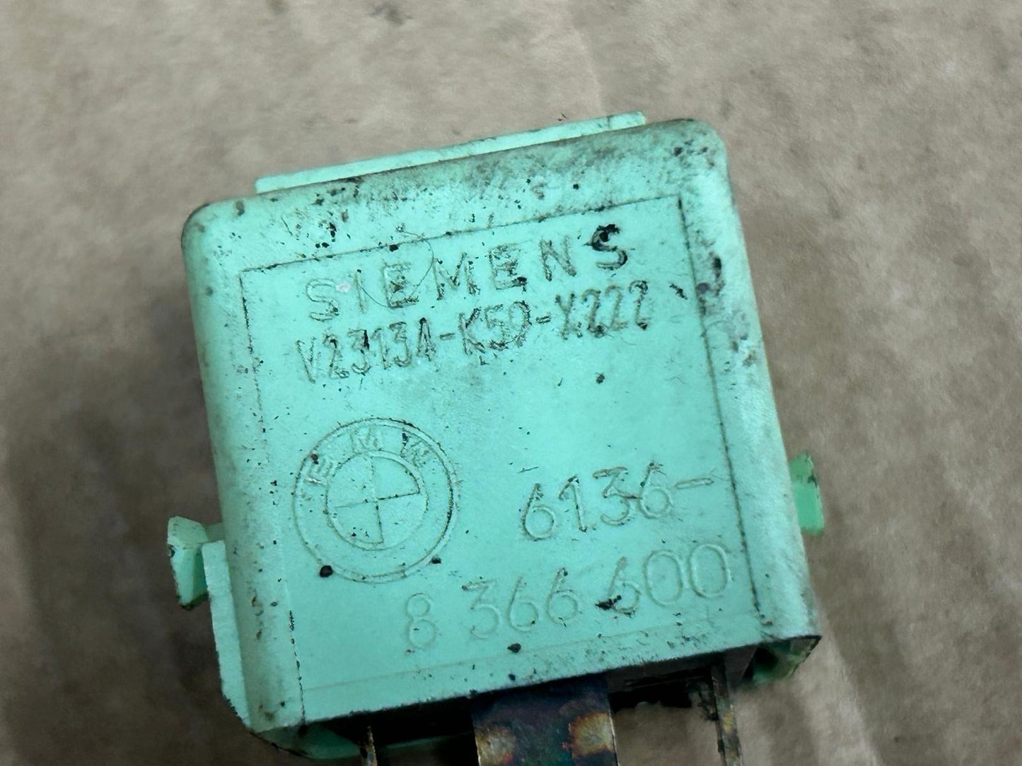 Genuine BMW 7 Series E38 Make Contact Relay Green | 61368366600