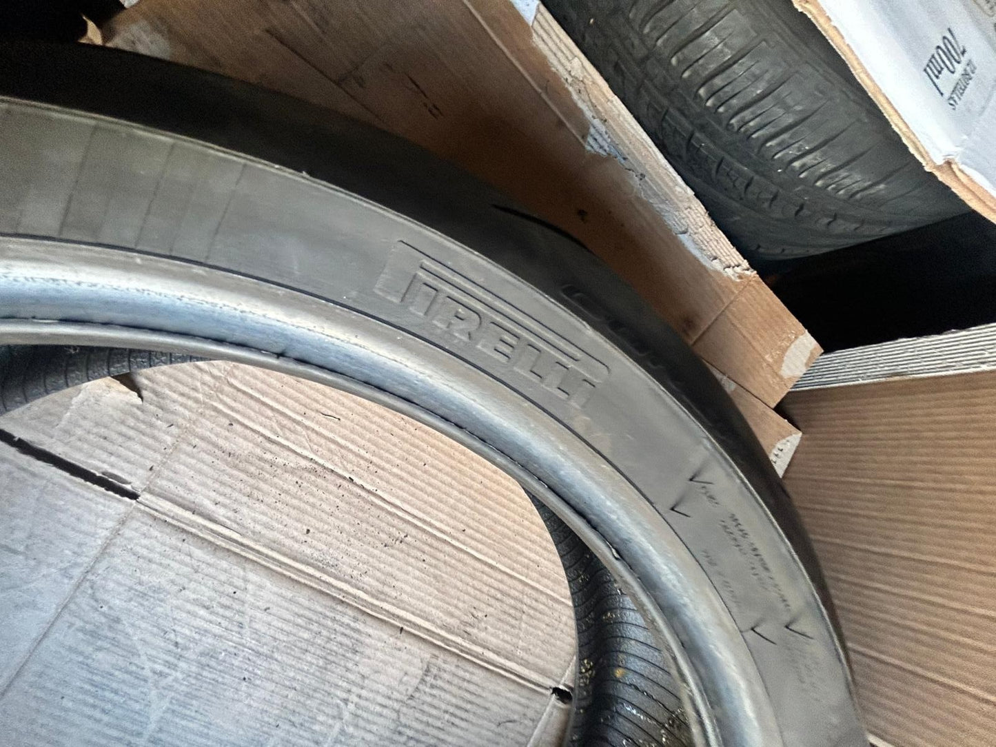 Pirelli Diablo Rosso 4 Corsa Tyre 180/55/17