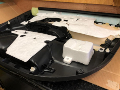 2014 Mitsubishi Outlander GX 4h PHEV Front Left Door Card | 7221B923XC