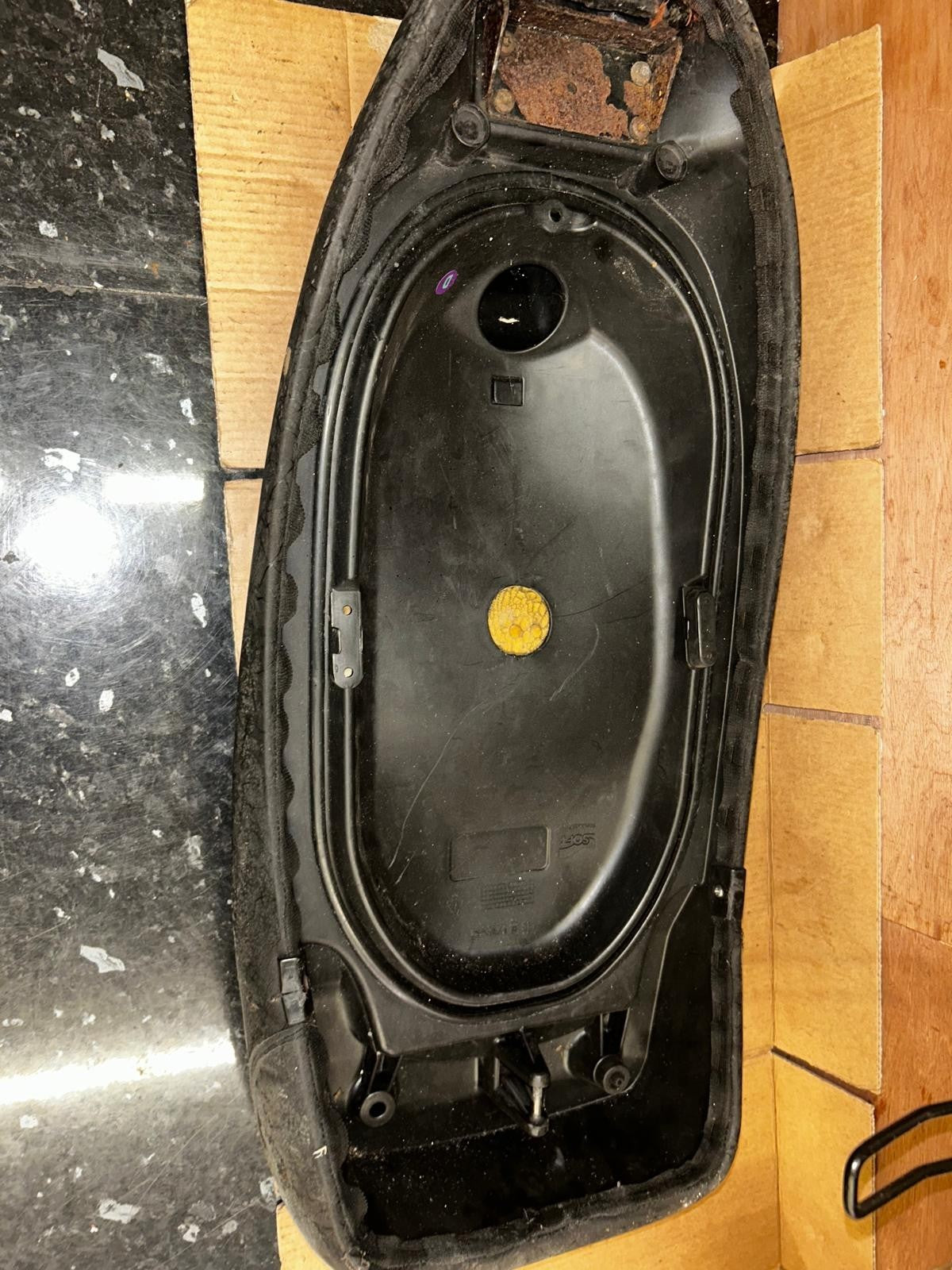 2010 Vespa GTS 125 300 Super Seat Saddle