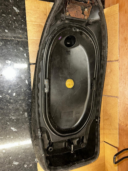 2010 Vespa GTS 125 300 Super Seat Saddle