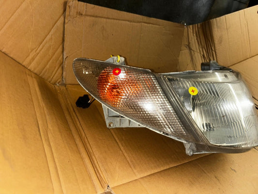 1999 - 2002 Suzuki Burgman Headlight & Indicator | 35101-14F20-999