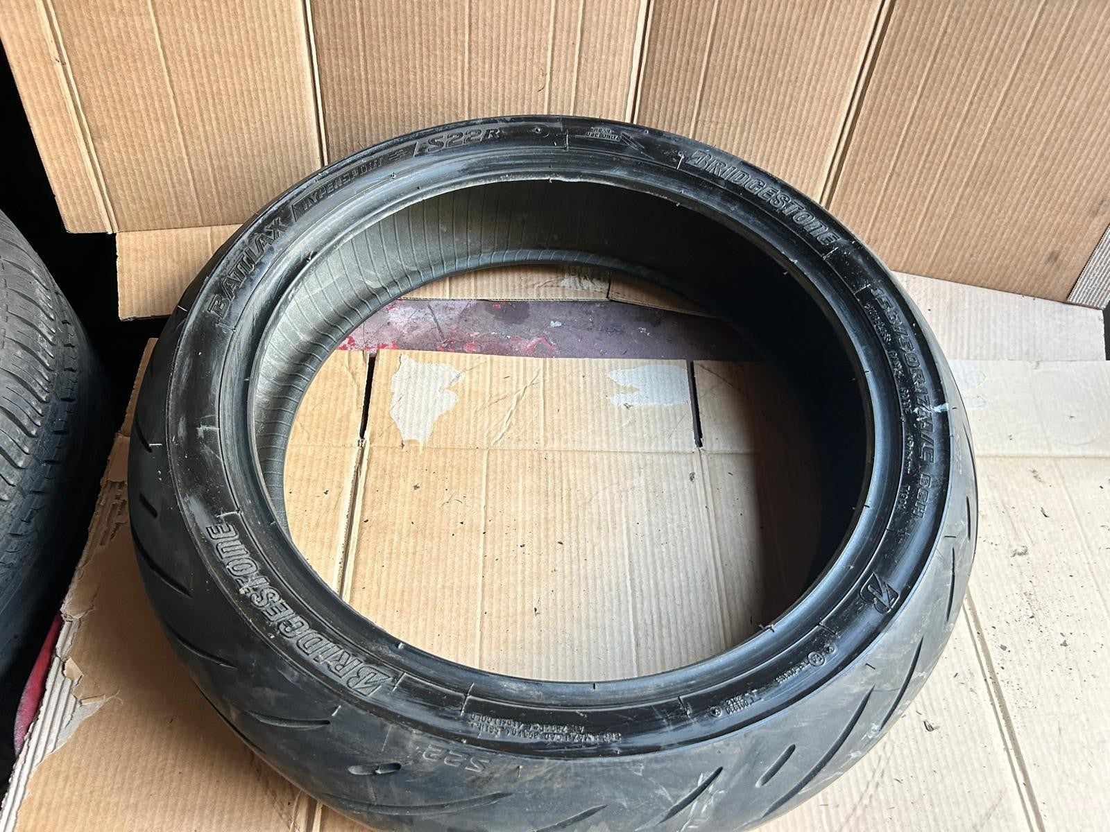 Bridgestone Hypersport S22R Motorcycle Tyre 150/60/17