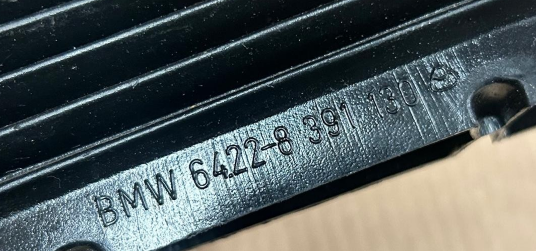 Genuine BMW 7 Series E38 Ventilation Duct | 64228391130
