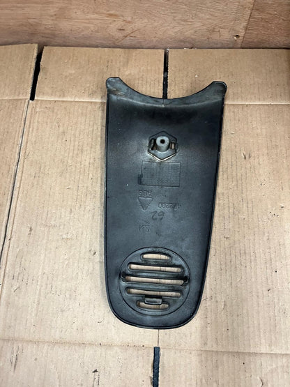 Piaggio Vespa ET Horn Cover Panel | 472200
