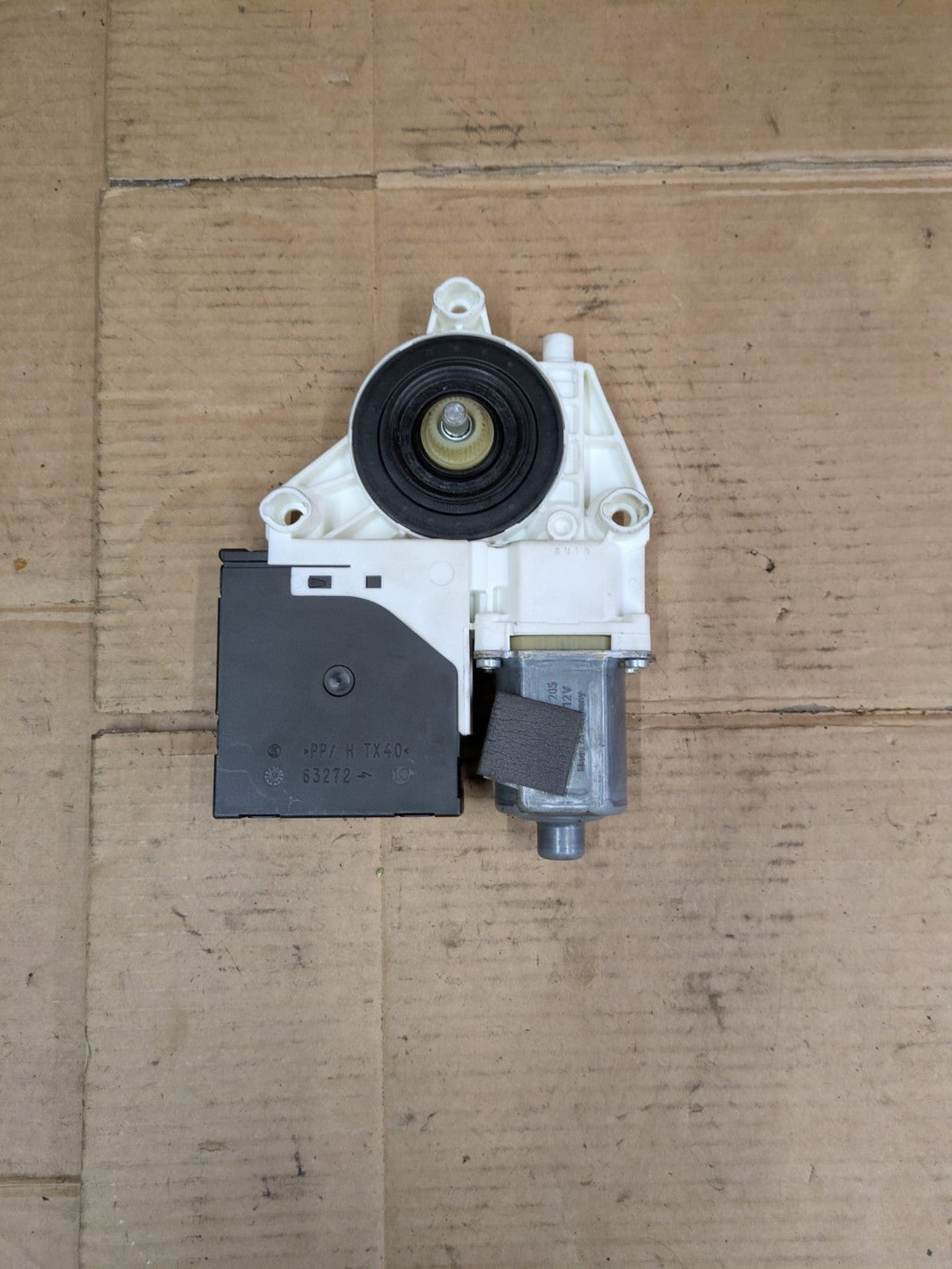 2011 Audi A3 S Line Front Left Passenger Window Motor | 840311202 8P0959802P