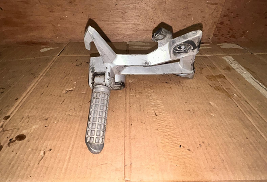 2009 Honda CBR 125 Rear Right Passenger Footrest Assembly