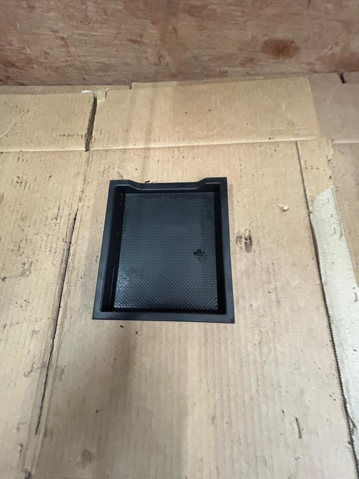 2014 Mitsubishi Outlander Centre Console Tray | 8011B166ZZ