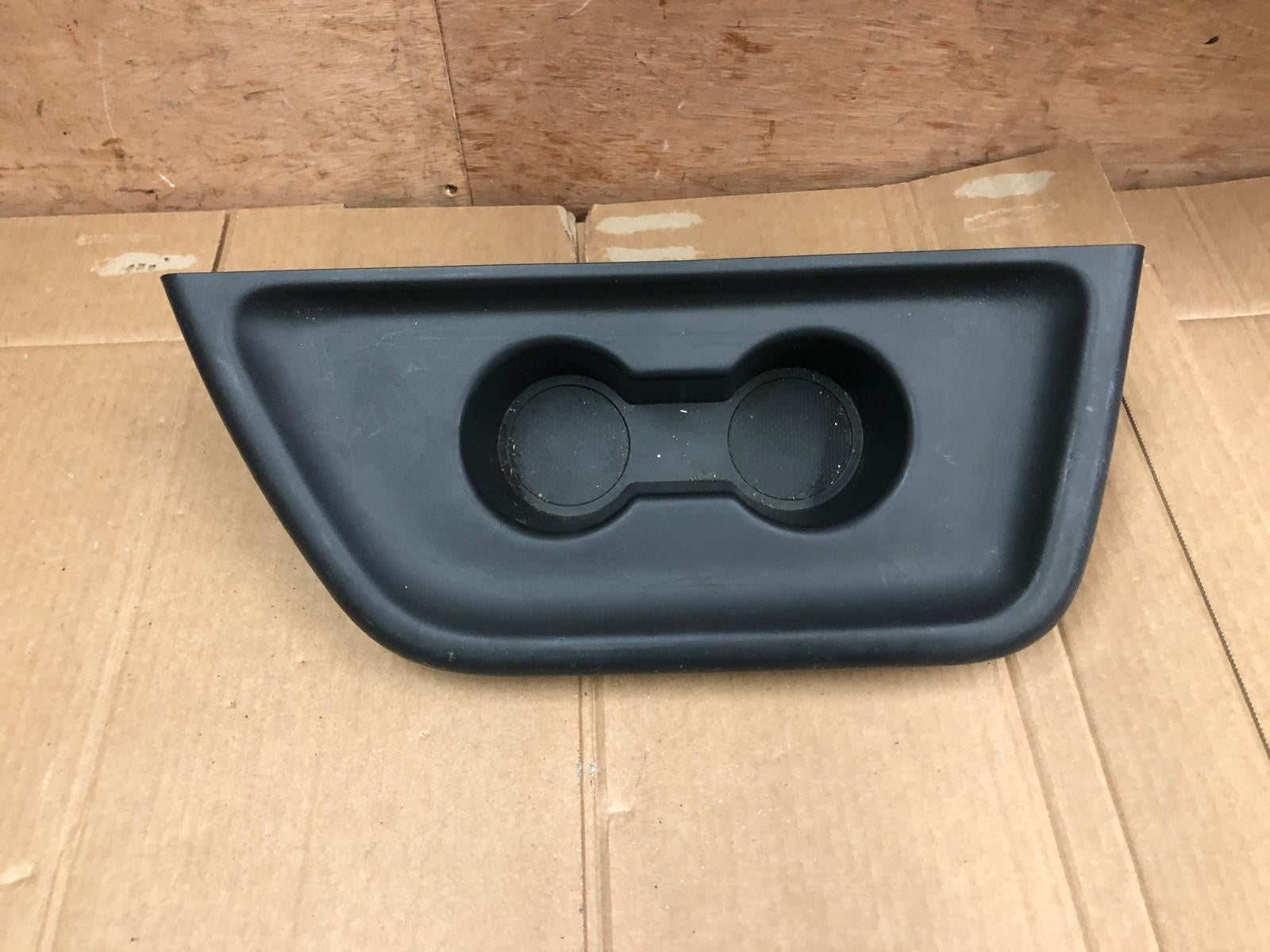 2014 Mitsubishi Outlander GX 4h PHEV Cup Holder | 7230A768ZZ