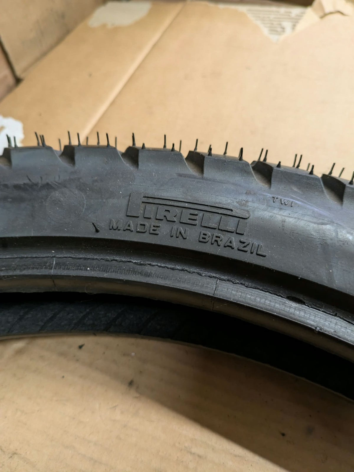 Pirelli MT60 M/C 52P Front Motorcycle Tyre 90/90/19