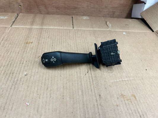 Genuine BMW 7 Series E38 Indicator Stick | 011004
