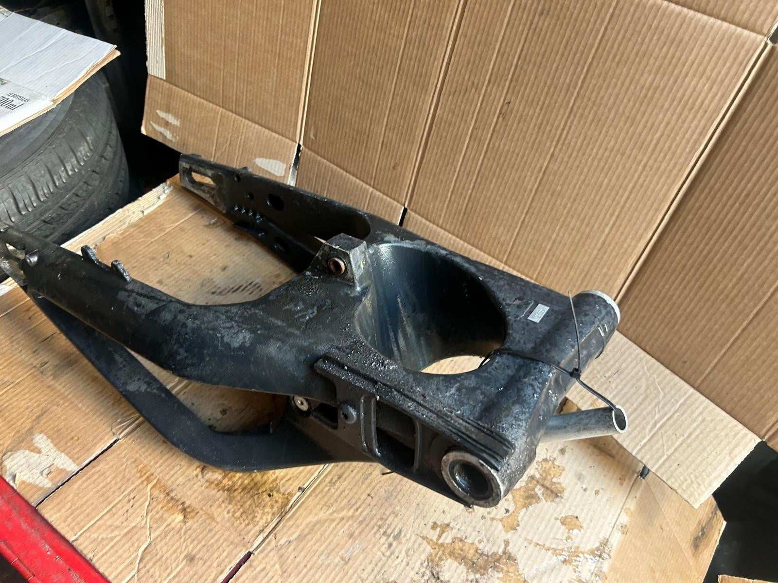 Triumph Street Triple / Daytona 675 Rear Swingarm | 2053002