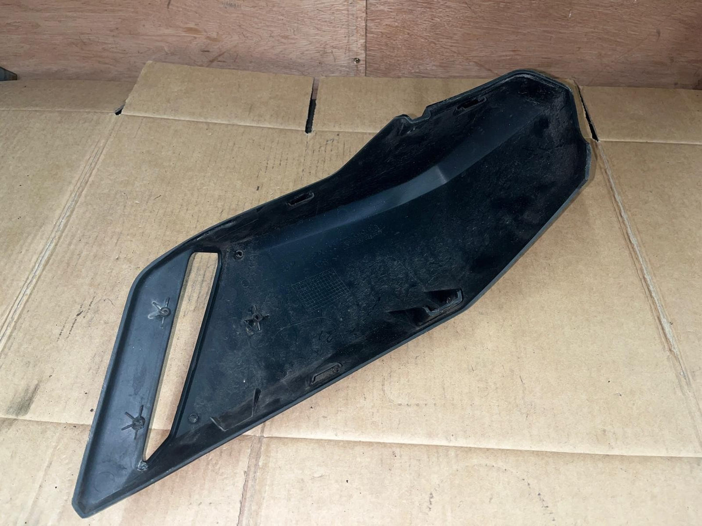 2016 Yamaha MT125 Air Vent Duct Cover | 5D7-F137X-00