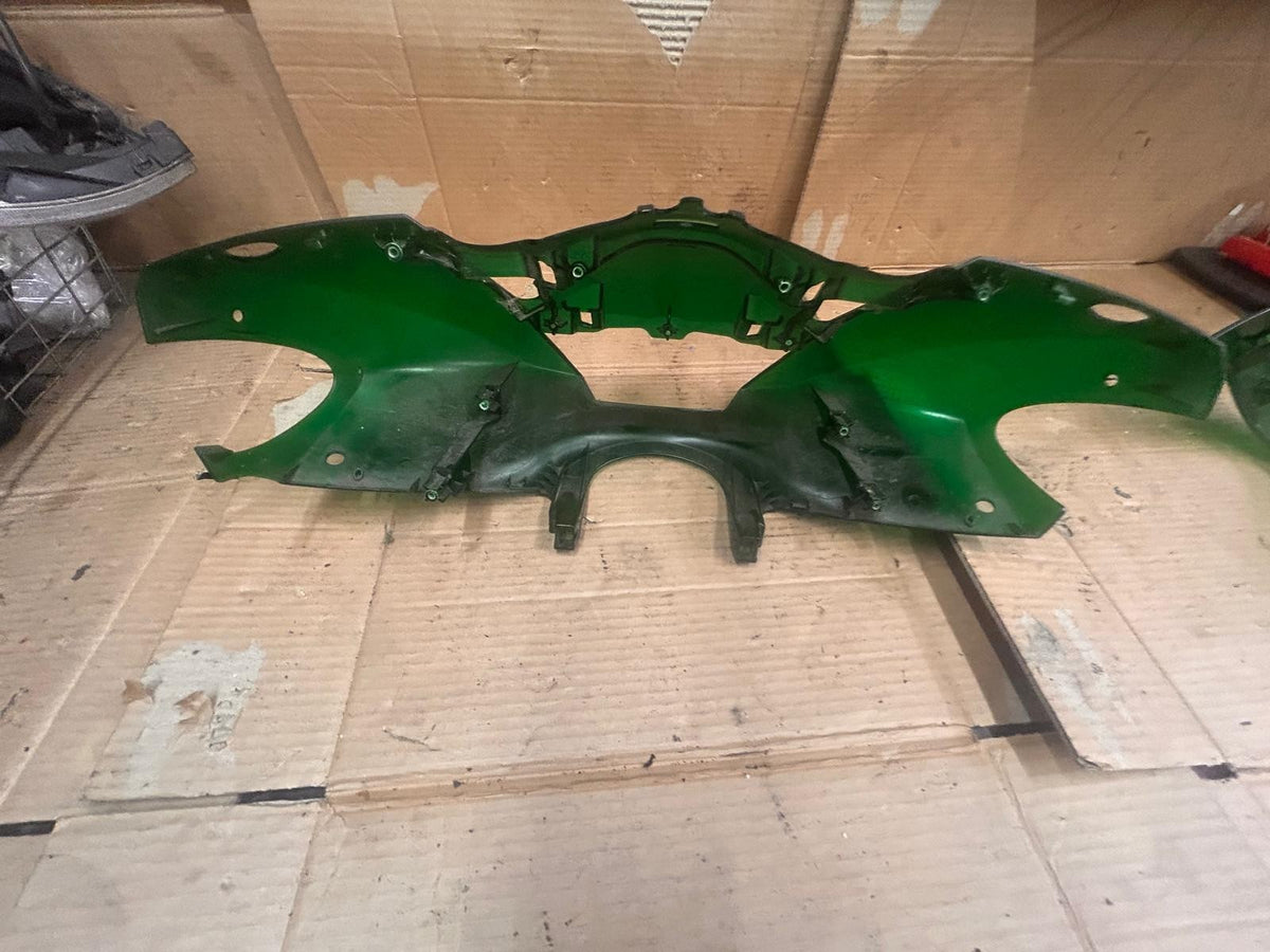 2024 Honda SH125i Vetro Green Handlebar Cover | 53205-K0R-D000
