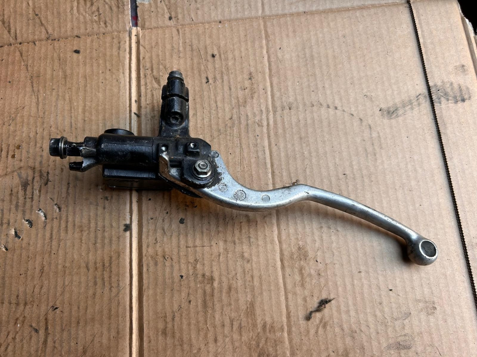 2014 Honda PCX 125 Front Brake Master Cylinder + Lever