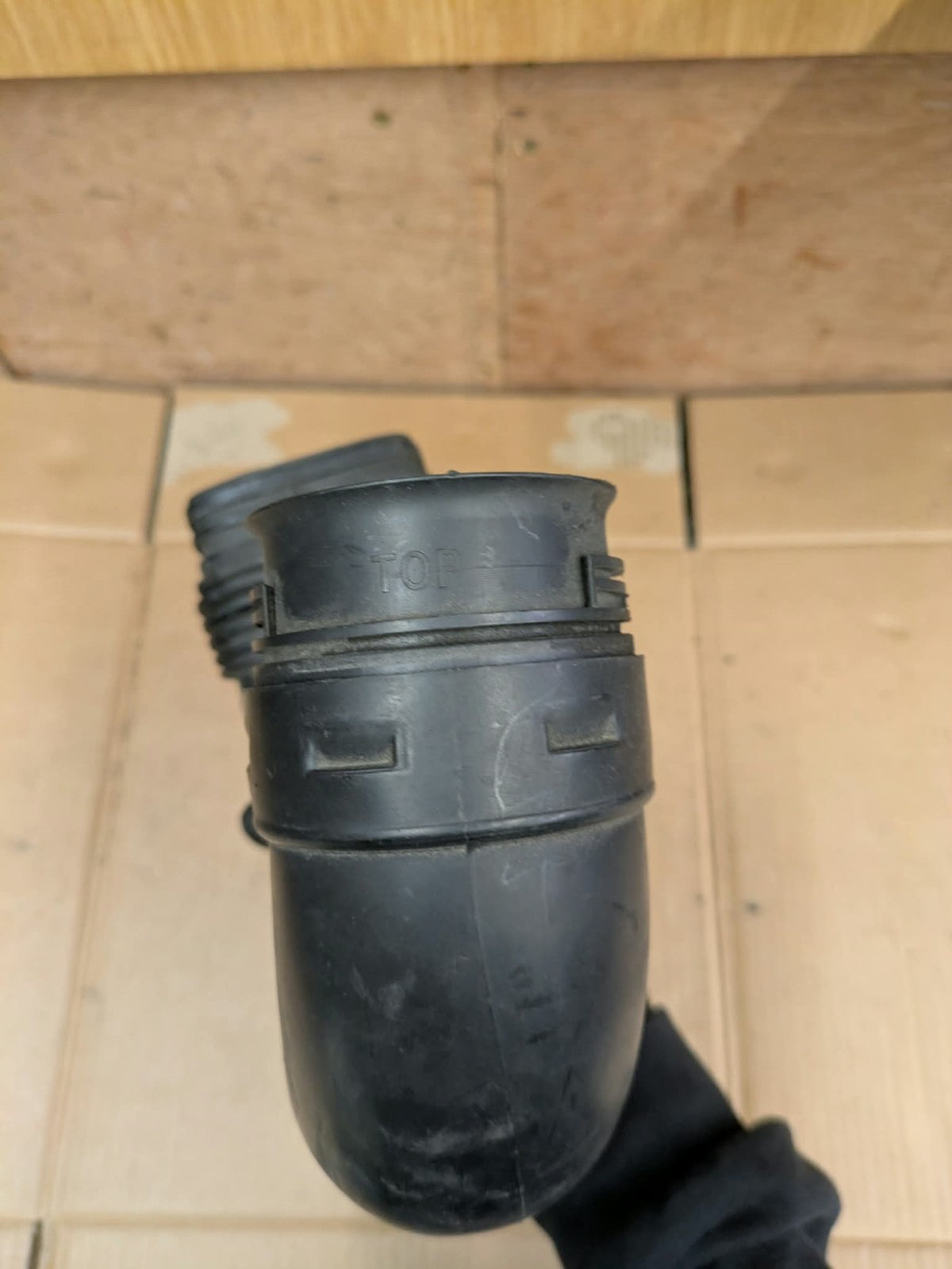 2011 Audi A3 S Line Air Intake Duct Pipe Hose | 1K0129618