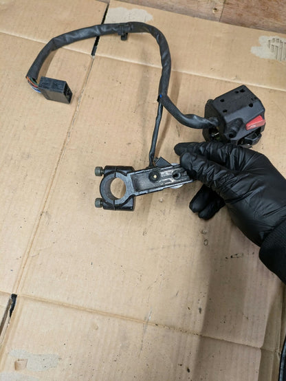 Triumph Speed Triple 1050 Left Side Handlebar Switch + Clutch Lever Bracket