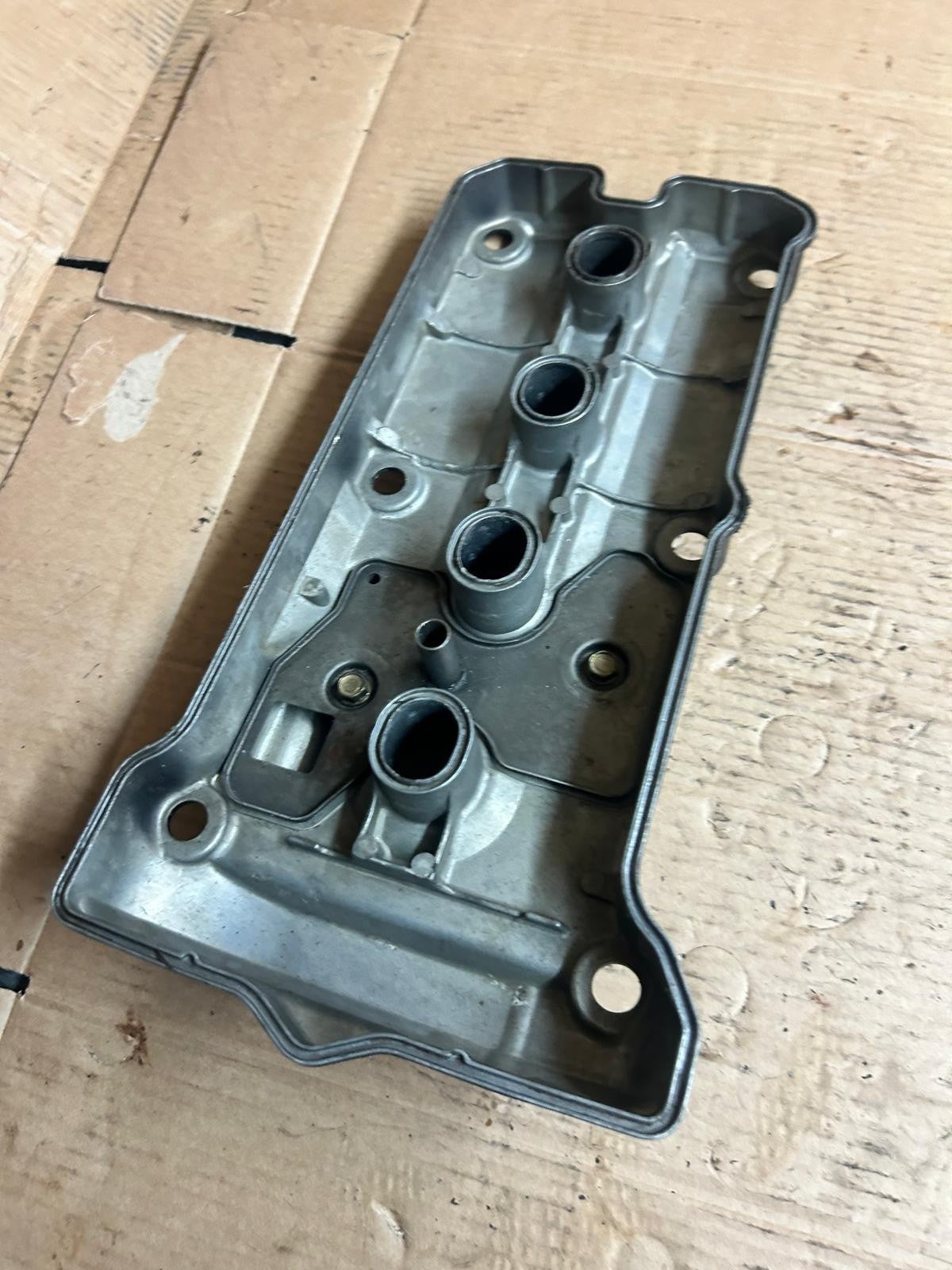 1999 Honda CB600F Hornet Cylinder Head Valve Cover