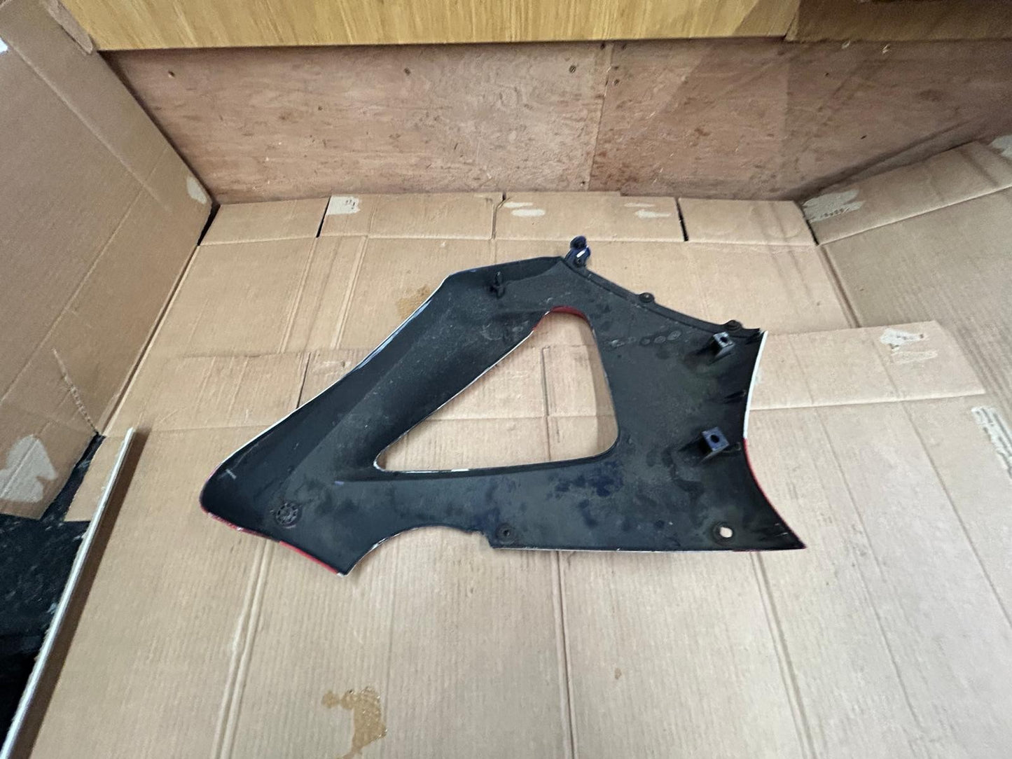 2000 - 2001 Honda CBR 929RR Fireblade Left Hand Side Centre Fairing Panel