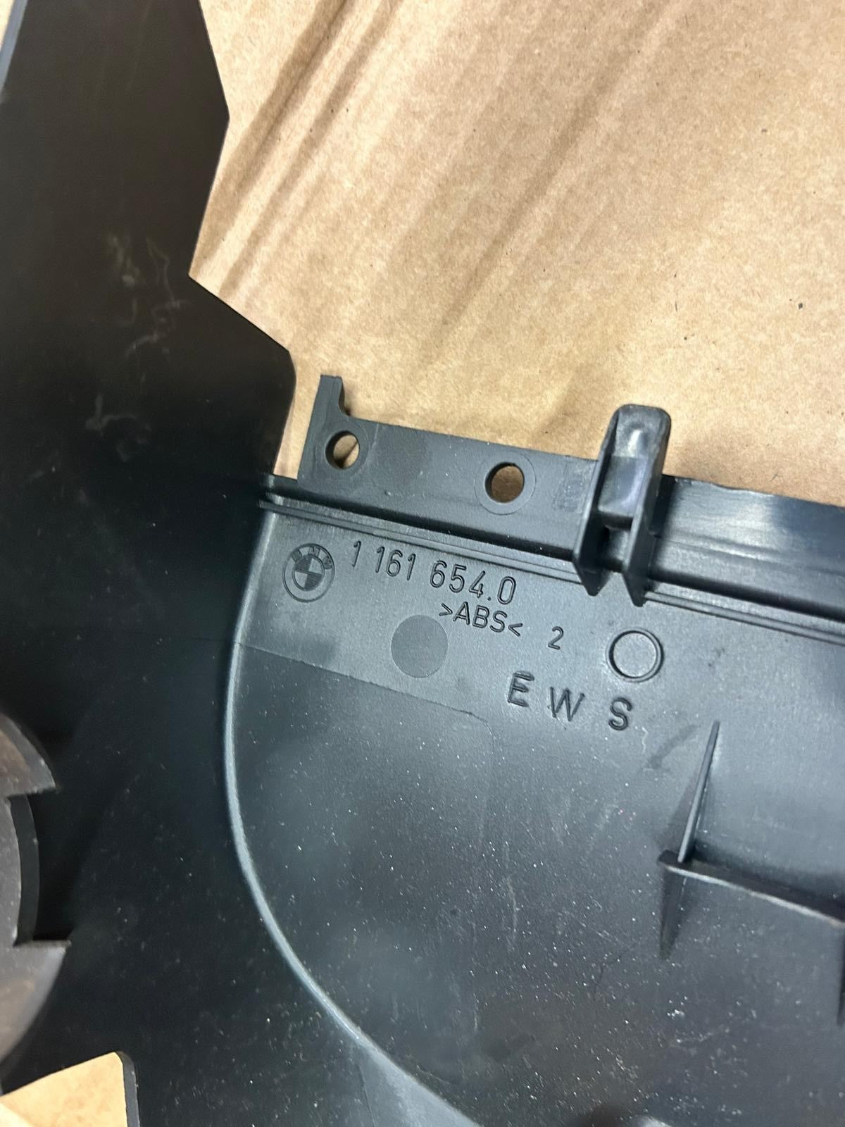 Genuine BMW 7 Series E38 Steering Column Top Trim Cover | 11616540
